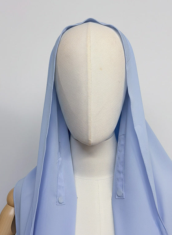 hijab bleu ciel avec aimant intégré