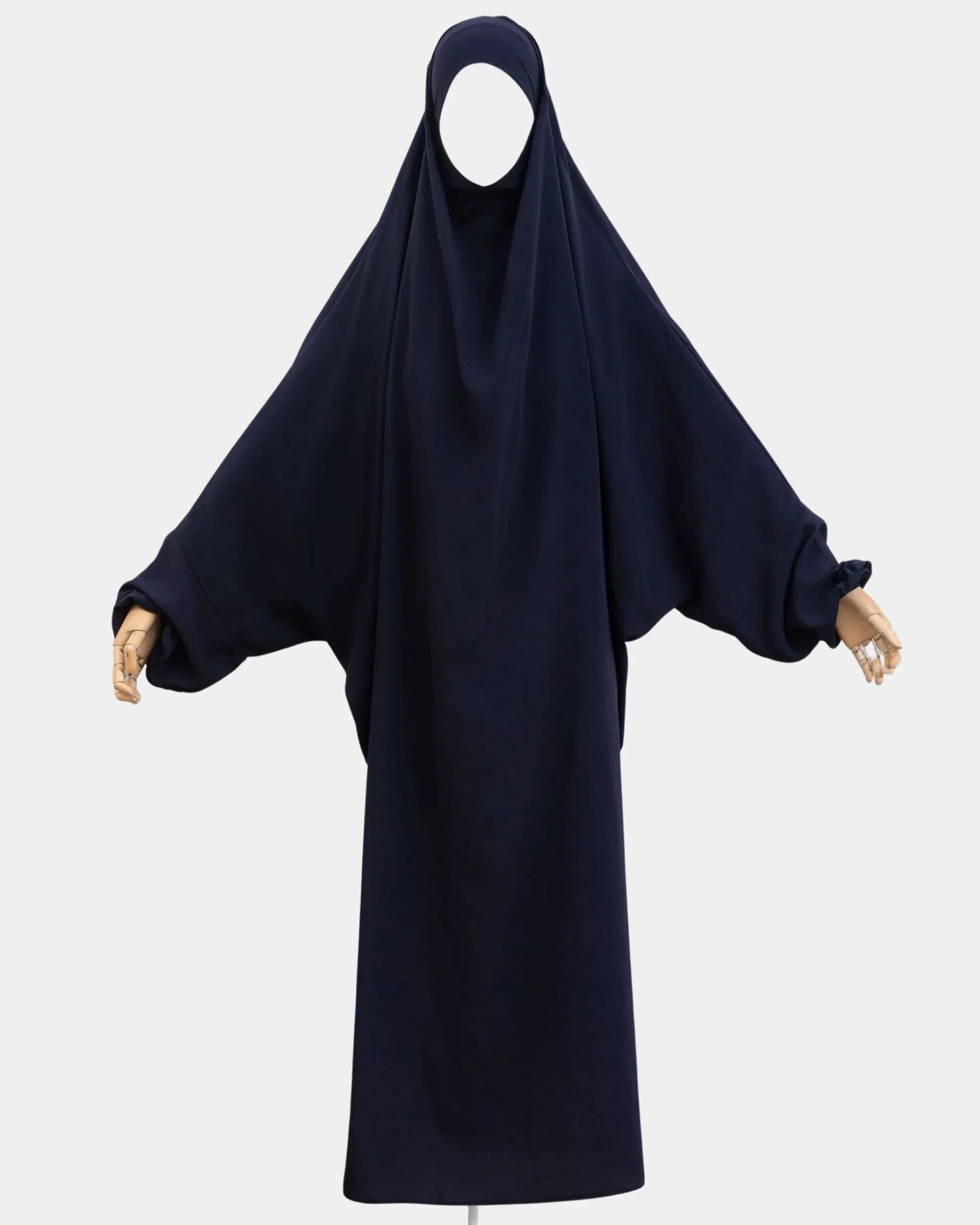 Jilbab 1 pièce bleu marine porté sur mannequin, vue de face, tombé fluide jusqu'aux chevilles