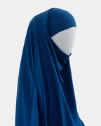 Jilbab 1 pièce bleu royal vu de profil, capuche couvrante et large tombé