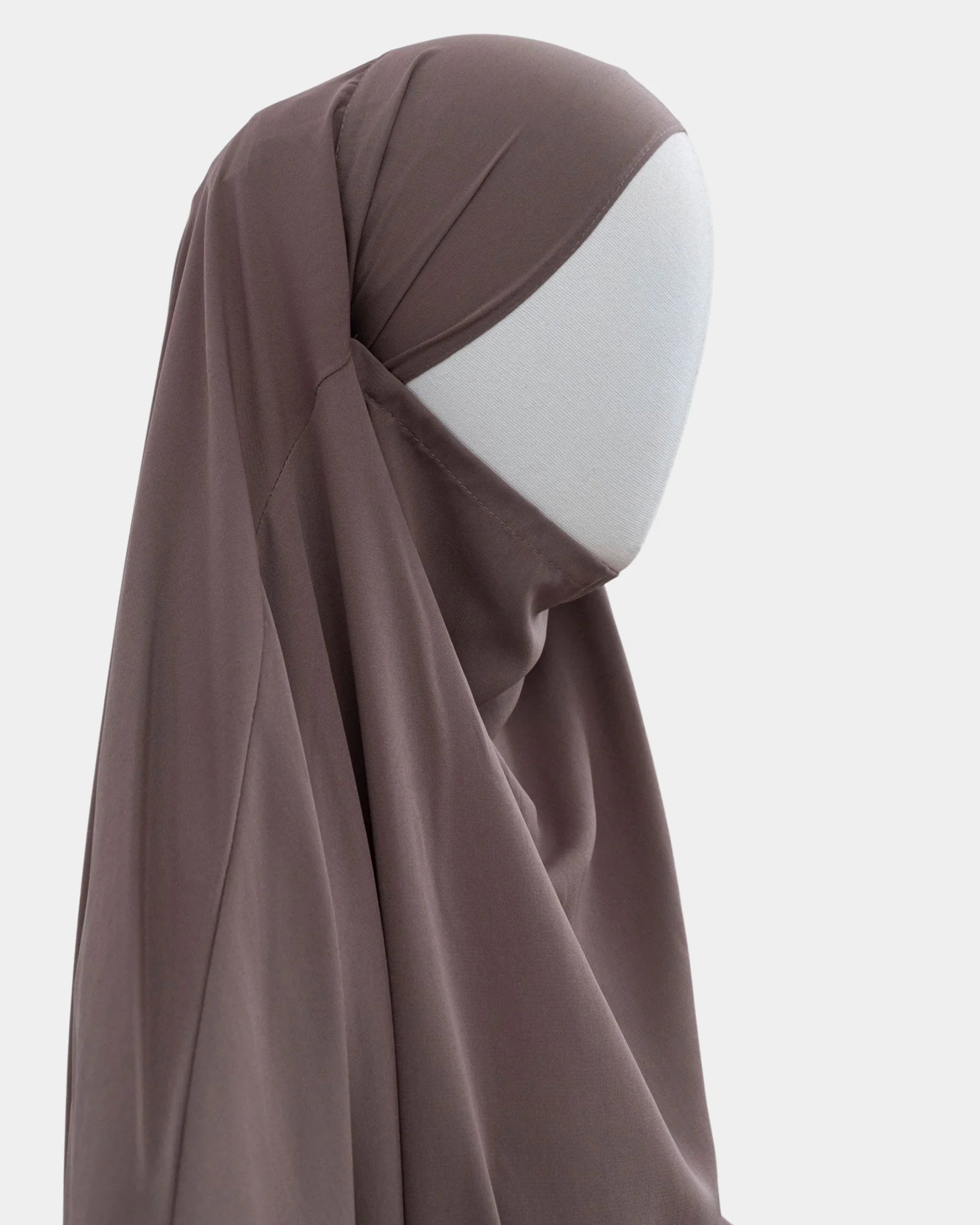 Jilbab 1 pièce taupe vu de profil, capuche couvrante et large tombé