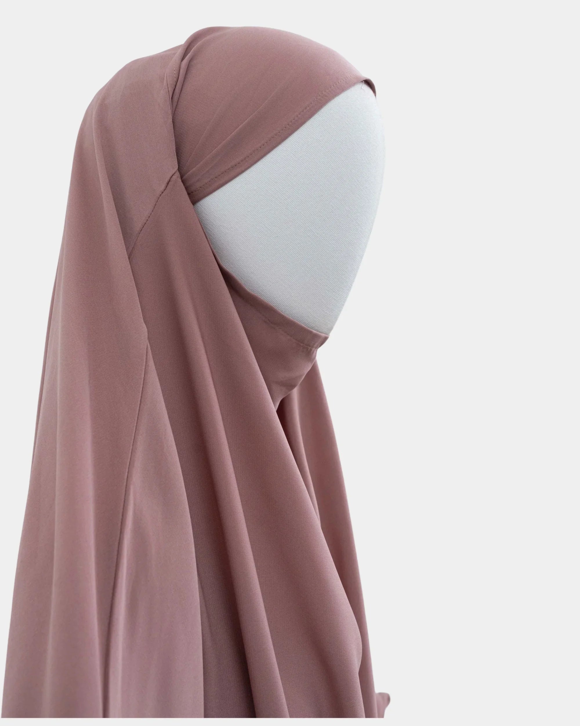Capuche du jilbab 2 pièces beige rosé vue de profil, tombé couvrant sur l'épaule