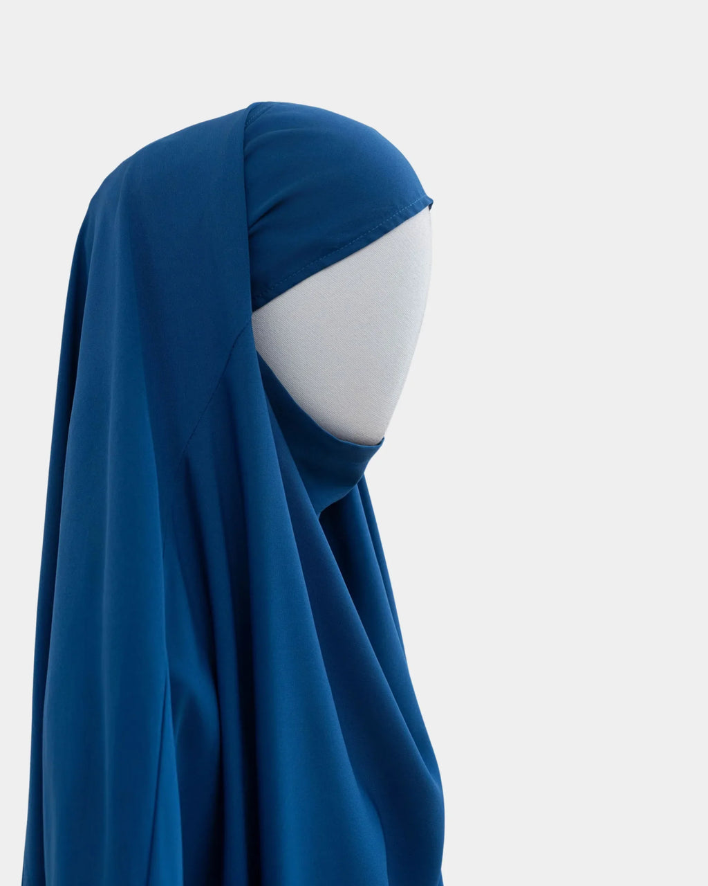 Capuche du jilbab 2 pièces bleu royal vue de profil, tombé couvrant sur l'épaule