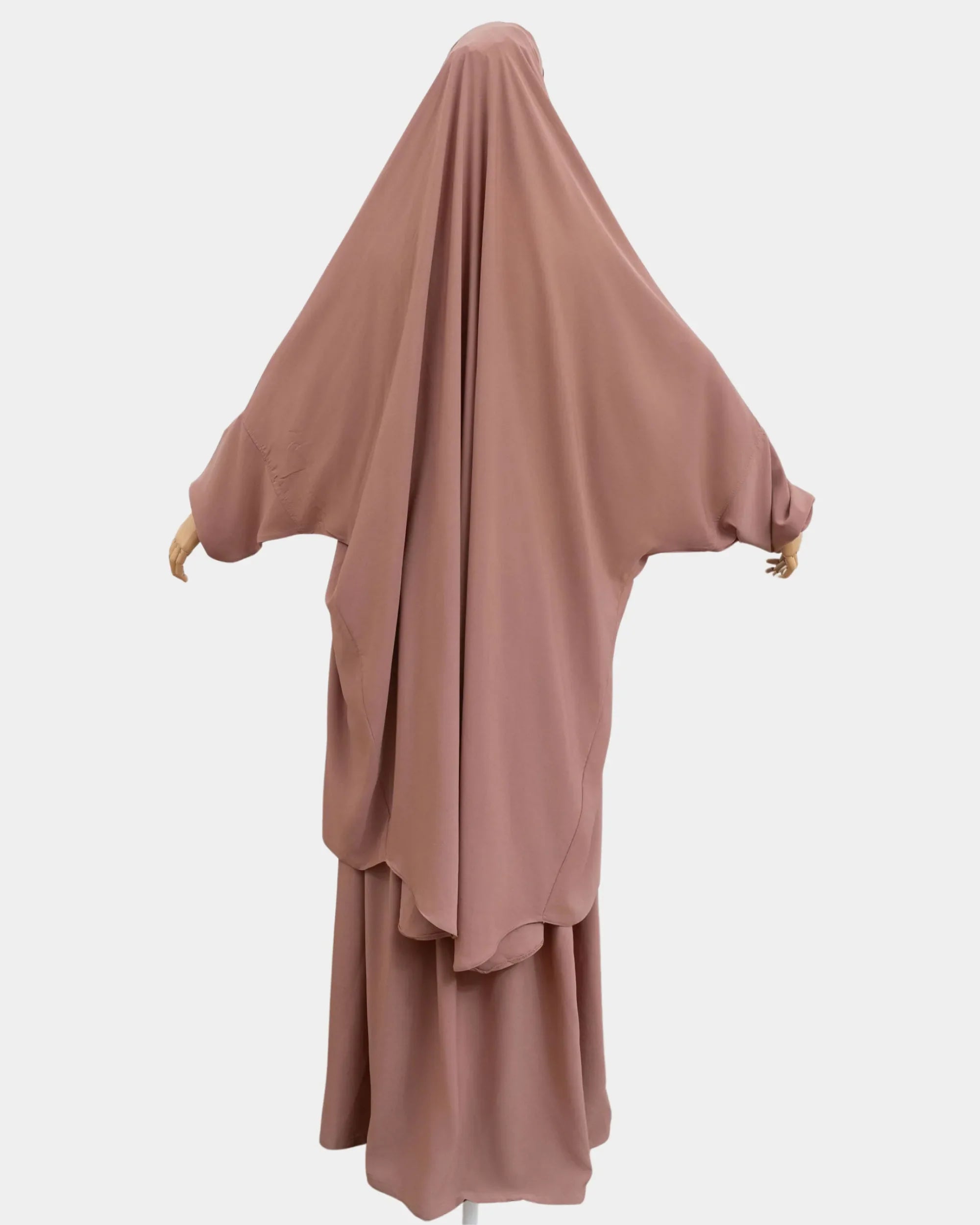 Vue de dos du jilbab 2 pièces camel, coupe ample et non moulante