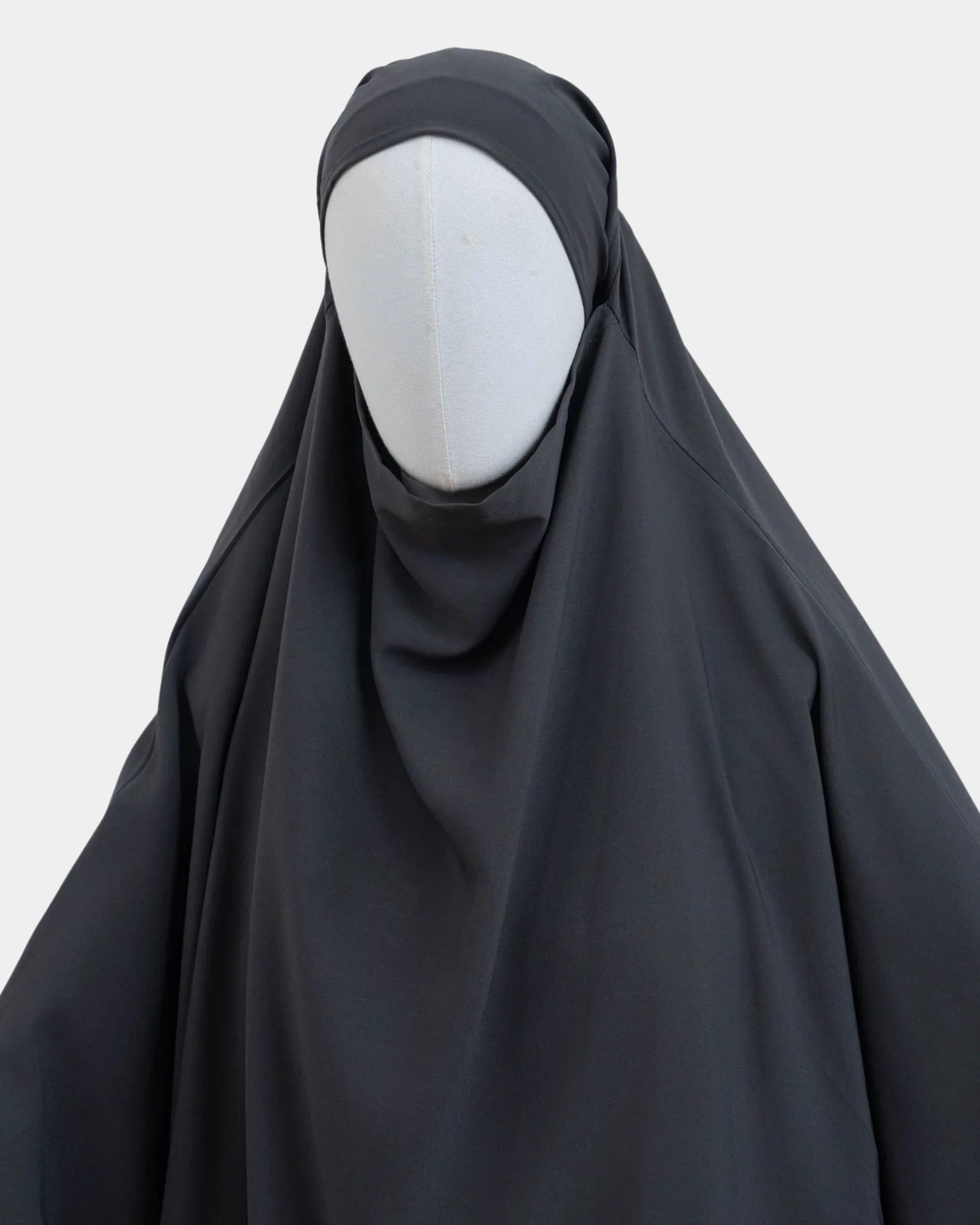 Capuche du jilbab 2 pièces gris foncé et drapé du tissu sur le buste