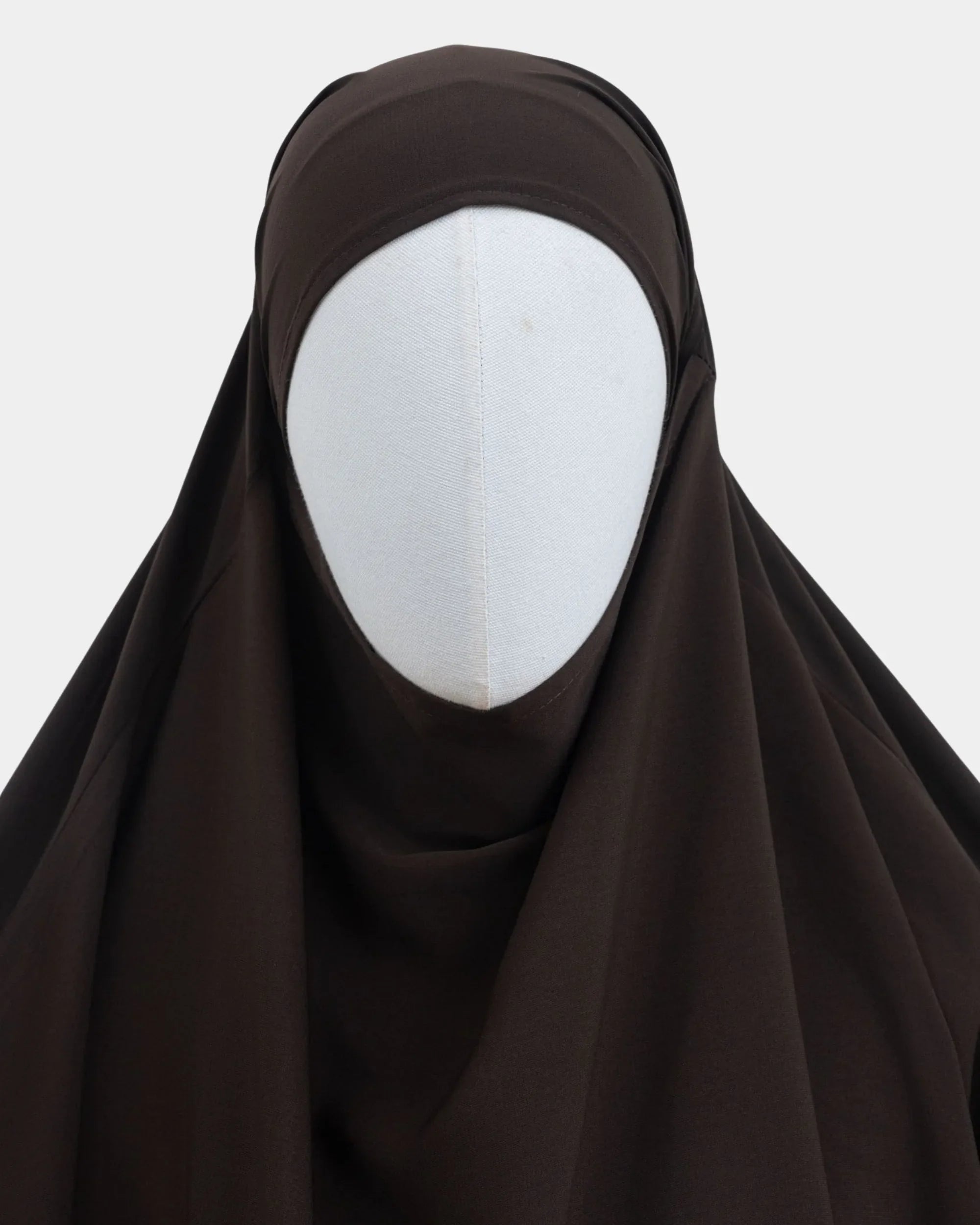 Capuche du jilbab 2 pièces marron café et drapé du tissu sur le buste
