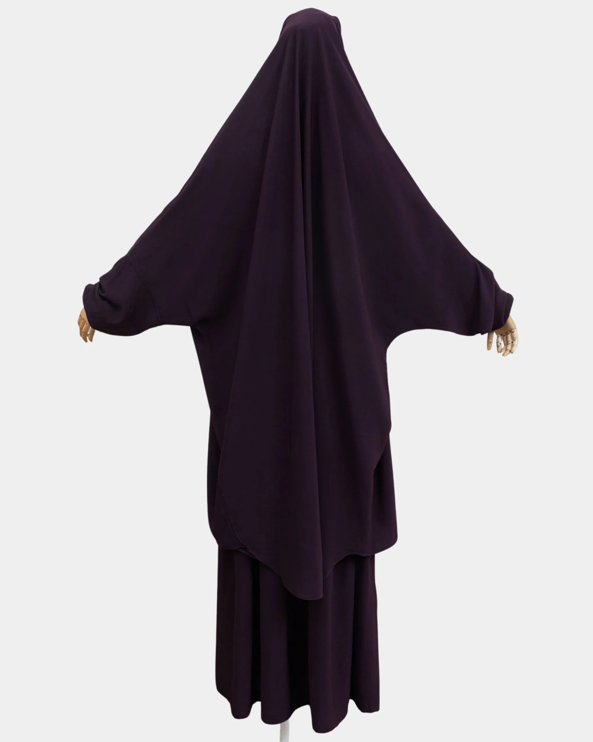 Vue de dos du jilbab 2 pièces violet framboise, coupe ample et non moulante