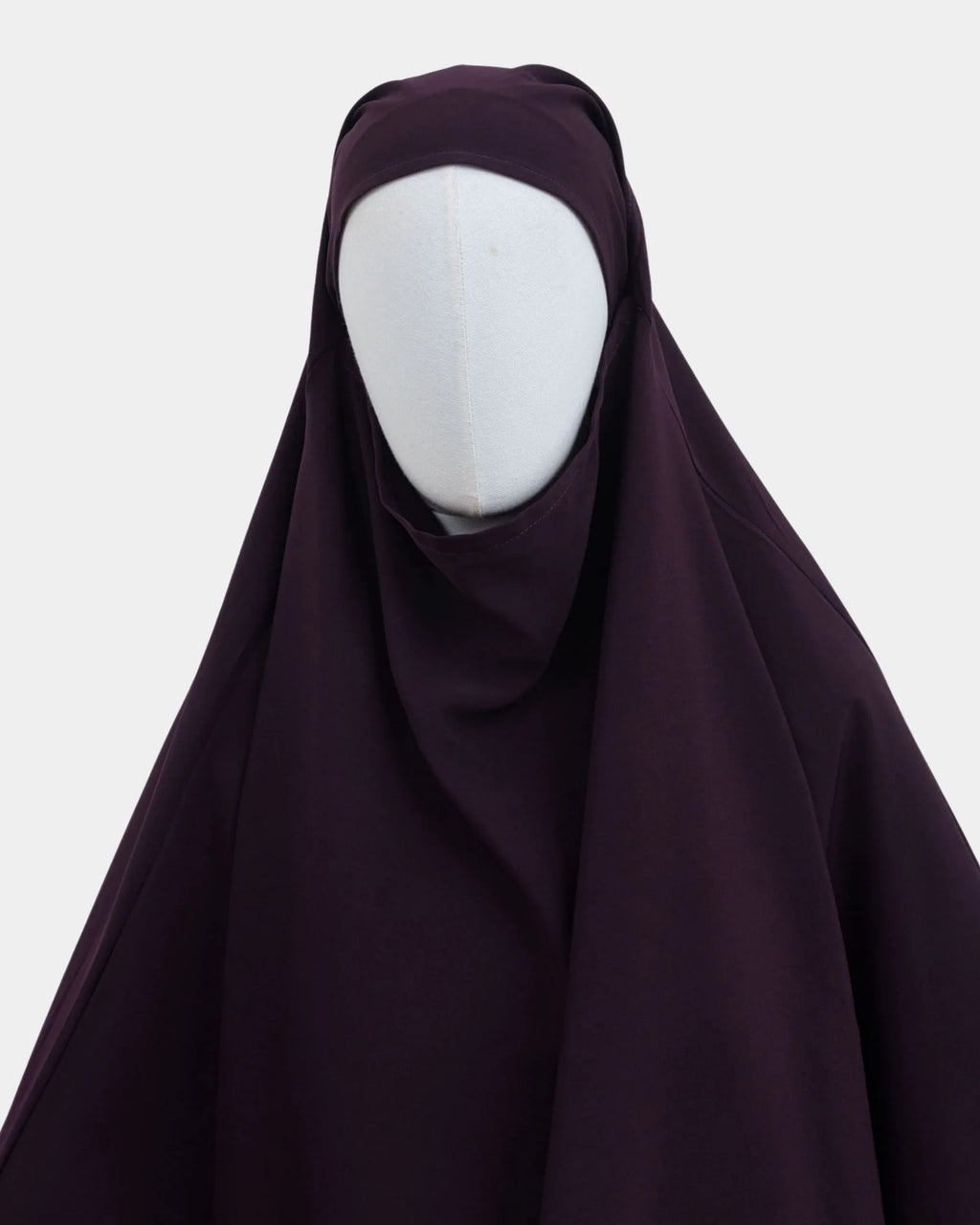 Capuche du jilbab 2 pièces violet framboise et drapé du tissu sur le buste