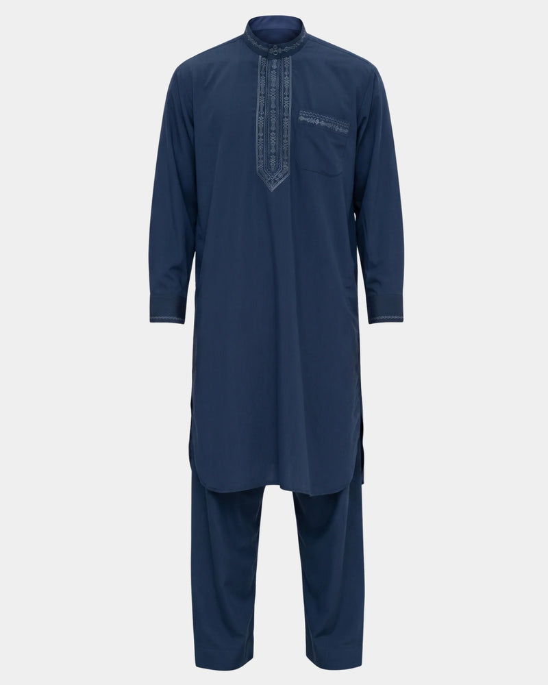 Ensemble qamis-pantalon pakistanais bleu marine Al Rezam, qamis court brodé et pantalon assorti, vue de face