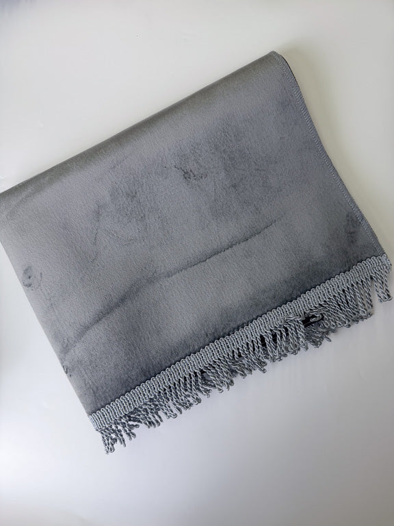 tapis de prière en velours gris